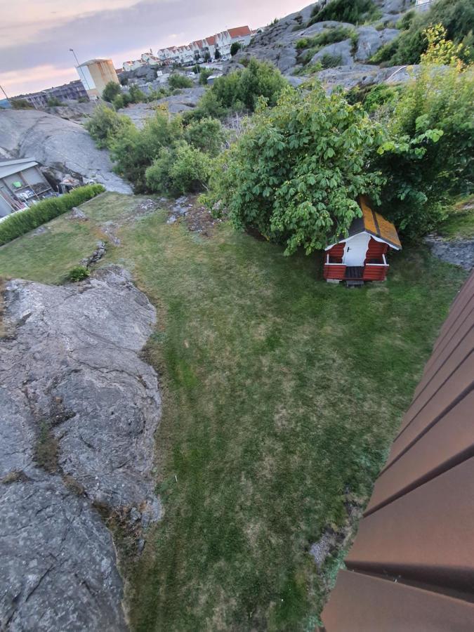 50 M Till Bad I Centrala Skaerhamn Buitenkant foto